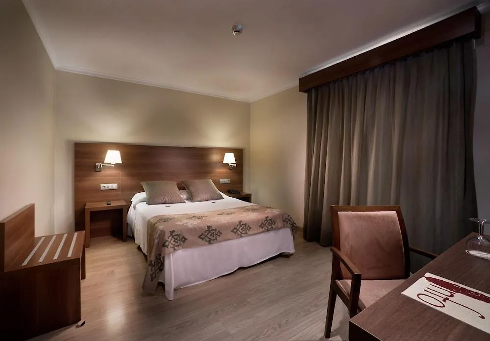 Ibis Styles Figueres Ronda Otel 3*, Figueres (Girona) İspanya