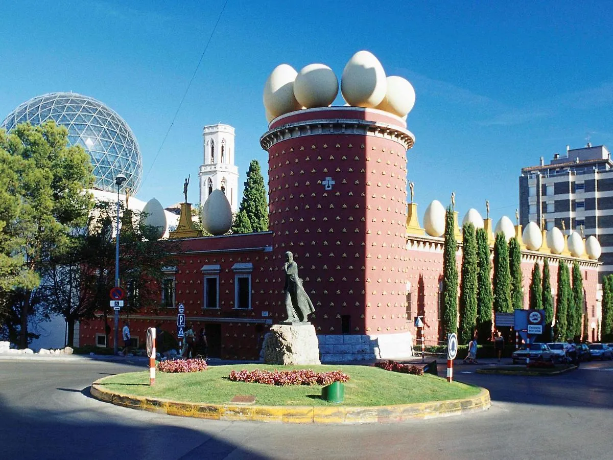 Ibis Styles Figueres Ronda Hotel 3*, Figueres (Girona)